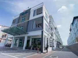 Hotel Adya Express Chenang