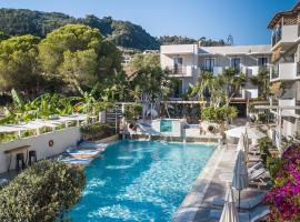 Iniohos Zante Hotel & Suites, hotel in Argassi
