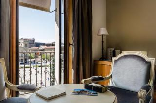 Gran Hotel La Perla - 1