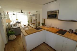 New, Sunny, Near The Beach With Sea Views - 3