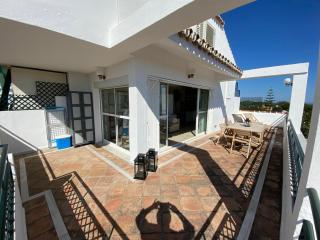 Jardines de Artola Penthouse - EaW Homes - 2