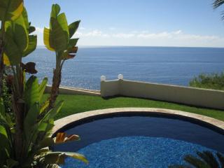 1. Meeresline Villa mit privat Pool - 8