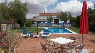 Casa Rural con jacuzzi y pista de padel - Casa de Pacas - 0