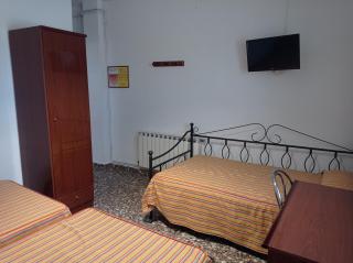 Antolin Guest House - 6