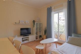 C102 - Huge and Stylish 5 Bedroom by the Center - 5