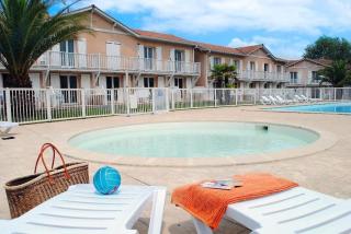Petit oasis avec piscine - 1