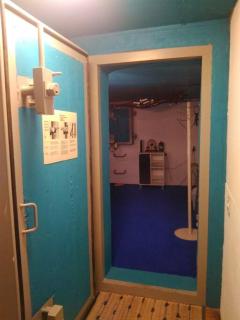 Sea-boat room with no windows - 8