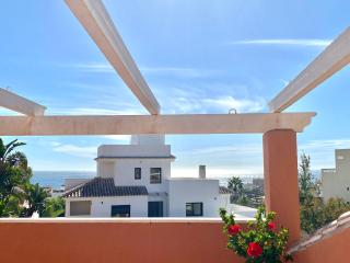 Villa with heated private pool, sea view& turkish sauna - 8
