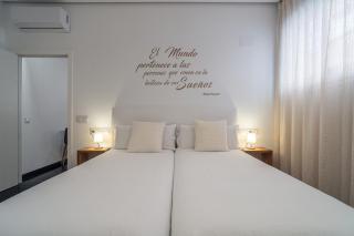CMDreams Gold- Apartamentos turísticos con ruinas romanas en el centro de Mérida - 1