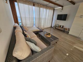 Eros OceanView Attic - 3