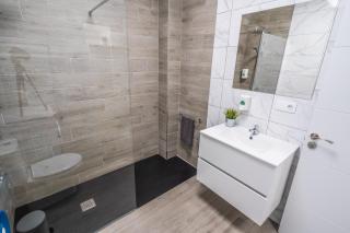 El Puente Holiday Home-II 8,1Kms Airport - 3