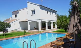 Gran Chalet con Piscina (8-10 pp) - 0