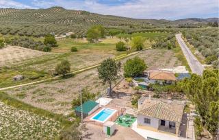 Awesome Home In Alcala La Real - 1