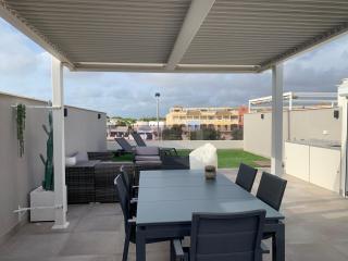 Penthouse Las 2 Salchichas - 9