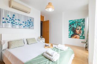 Penthouse Duplex in a 4 floors spanish house -8 min to center by Metro - 6