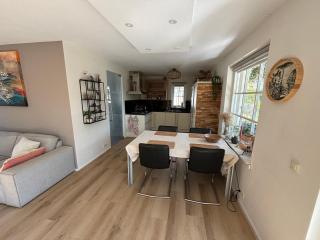 Comfortabel en gezellig vakantiehuis bij het strand - 4