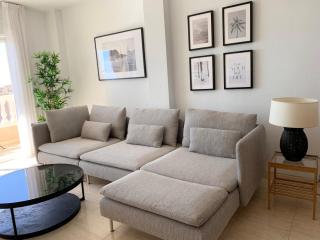 Panoramic Sea Views with Balcony, Air Conditioning and Parking - 3