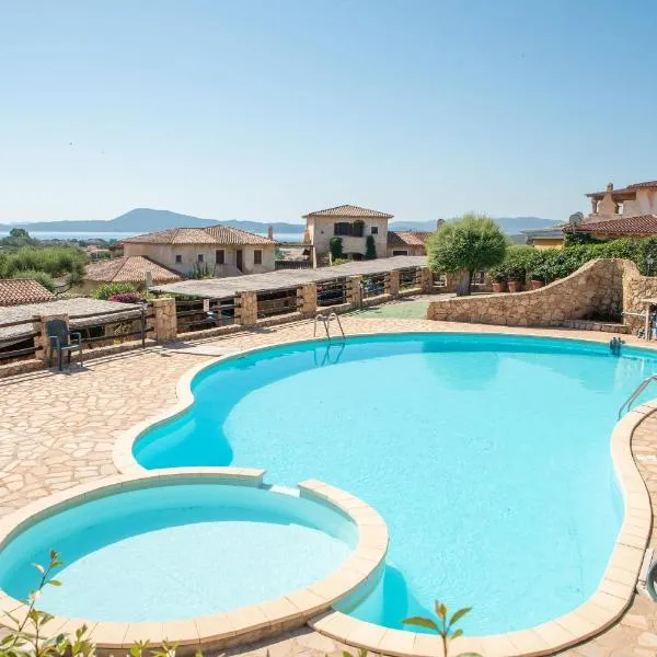 Sardegna Vista mare e Piscina, hotel a Olbia