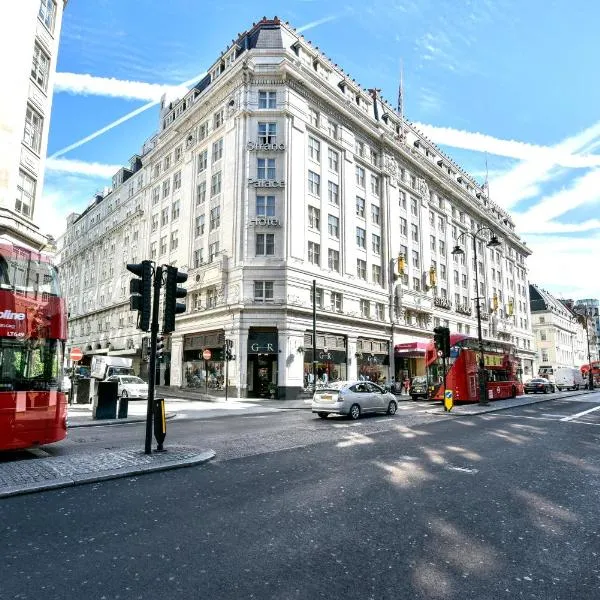 Strand Palace, hotel di London