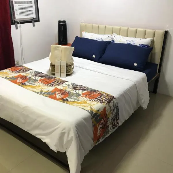 Mikhai Guest House near Las Cazas de Acuzar, hotel di Bagac