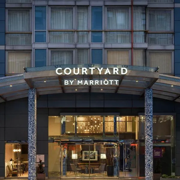 Courtyard by Marriott New York Manhattan / Soho, hotel in New York