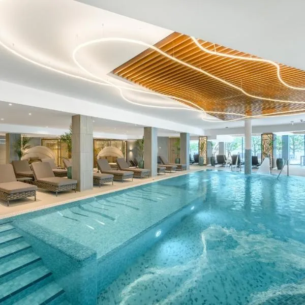 Kenese Bay Garden Resort & Conference, hotel di Balatonkenese