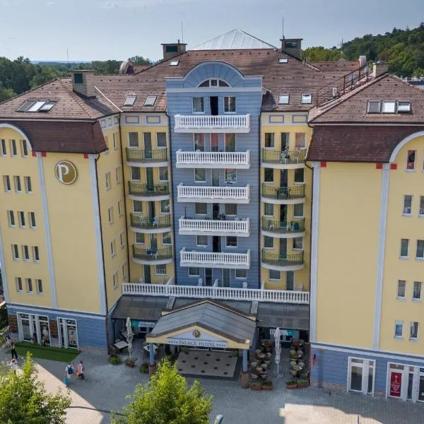 Palace Hotel Hévíz, hotell i Hévíz
