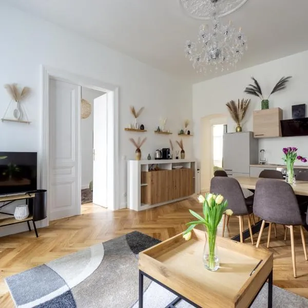 Central elegant Heritage Apartment with modern comfort, hotel din Viena
